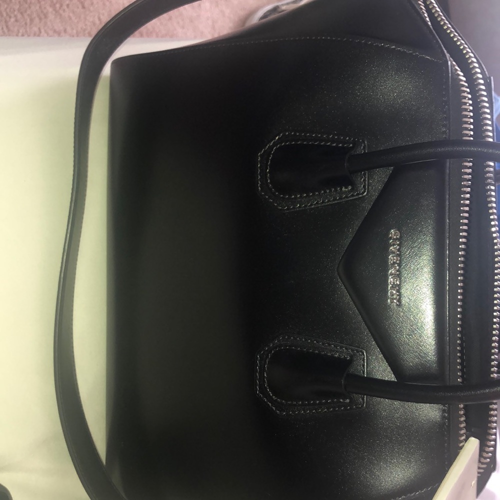 Large Givenchy Antigona bag